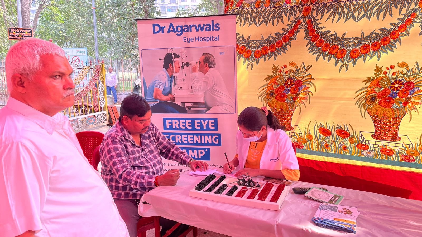 Free eye screening counter run by visiting specialists